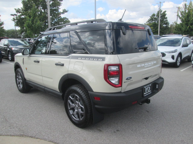 2024 Ford Bronco Badlands 4WD Sport photo