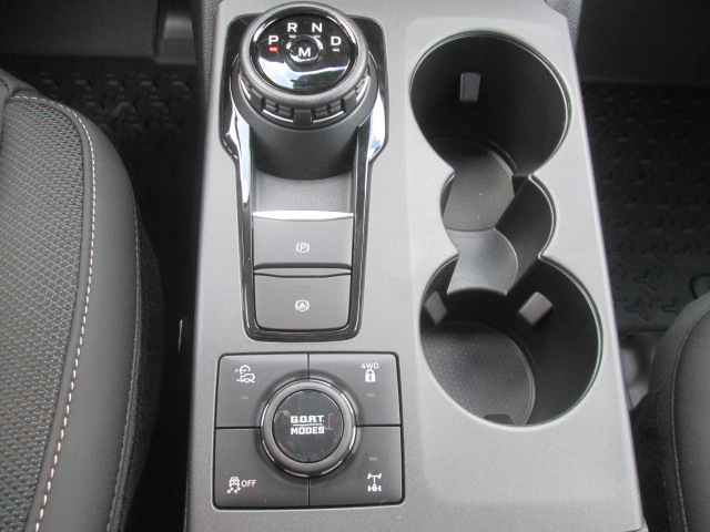 2024 Ford Bronco Badlands 4WD Sport photo