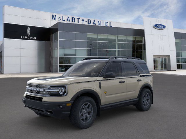 2024 Ford Bronco Badlands 4WD Sport photo