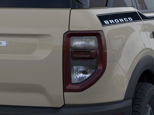 2024 Ford Bronco Badlands 4WD Sport photo