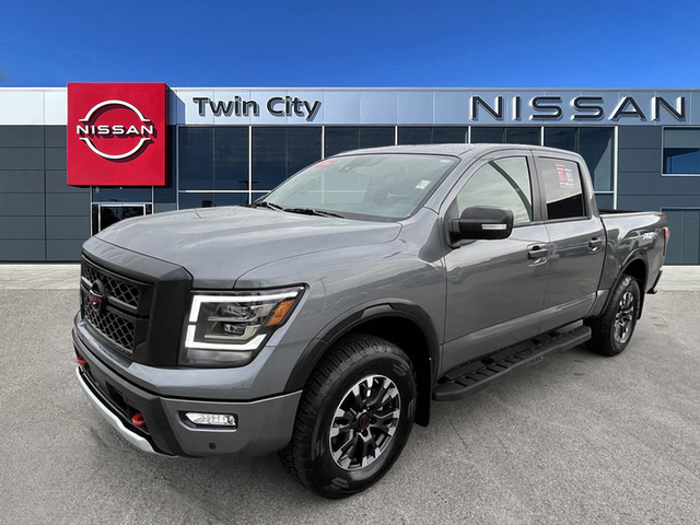 2024 Nissan Titan PRO-4X 4WD photo