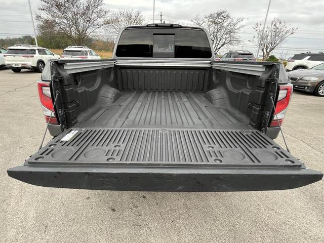 2024 Nissan Titan PRO-4X 4WD photo
