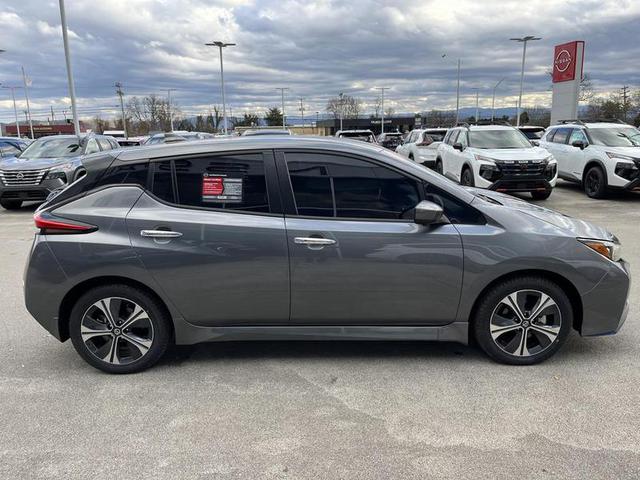 2021 Nissan LEAF SV PLUS photo