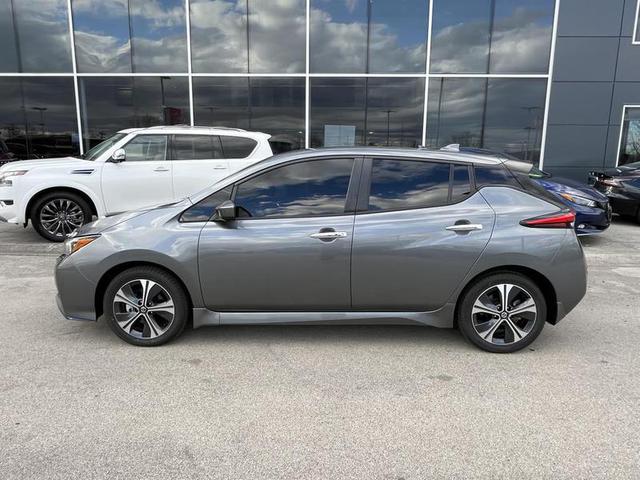 2021 Nissan LEAF SV PLUS photo