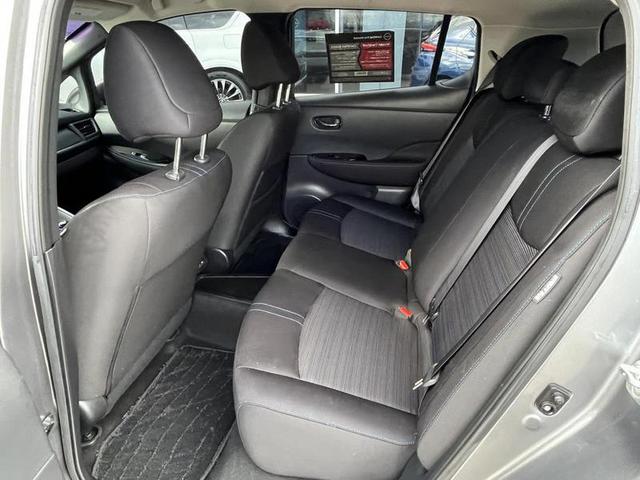 2021 Nissan LEAF SV PLUS photo