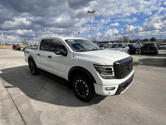 2021 Nissan Titan PRO-4X 4WD photo
