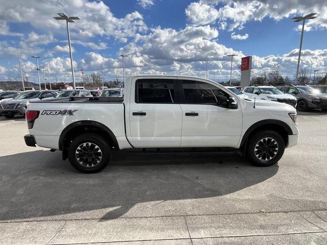 2021 Nissan Titan PRO-4X 4WD photo