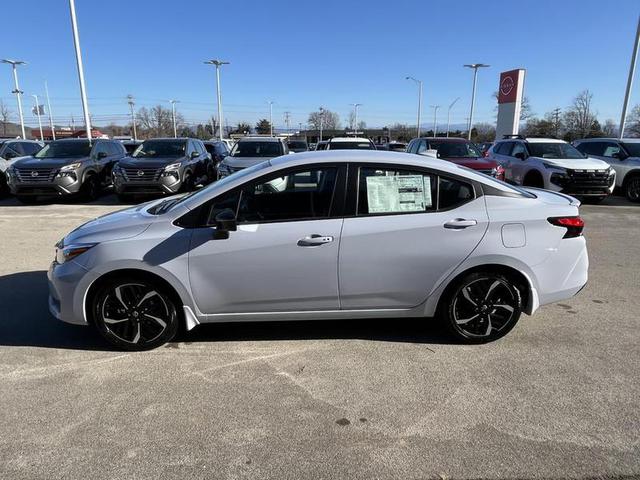 2025 Nissan Versa SR photo