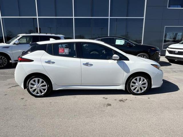 2020 Nissan LEAF SL PLUS photo