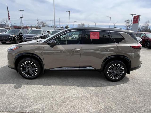 2024 Nissan Rogue Platinum AWD photo