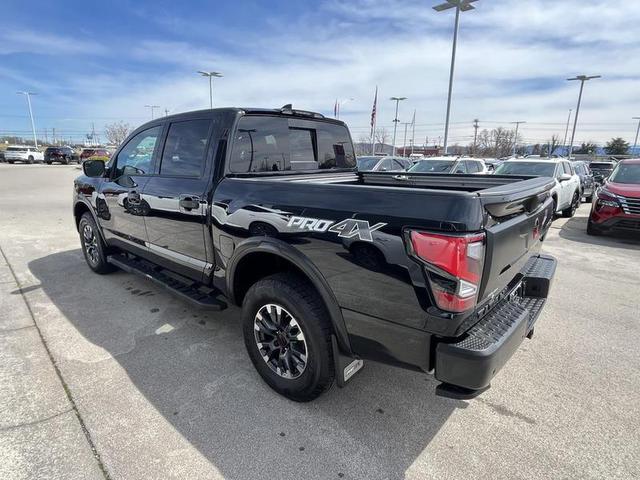 2024 Nissan Titan PRO-4X 4WD photo