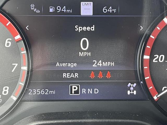 2023 Nissan Titan PRO-4X 4WD photo