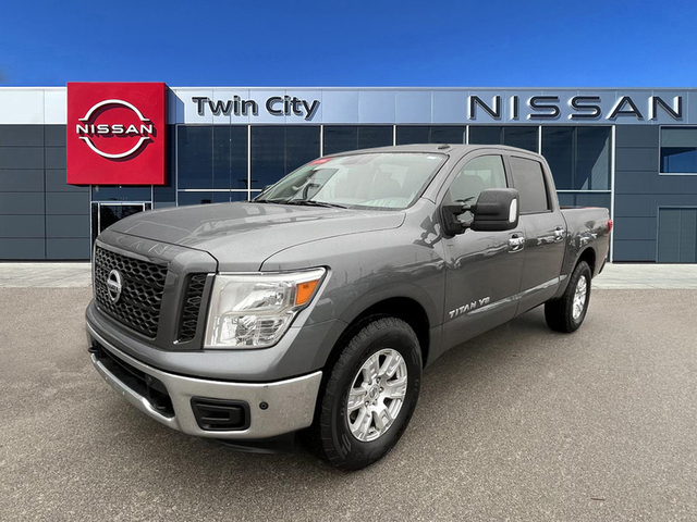 2019 Nissan Titan SV 4WD photo