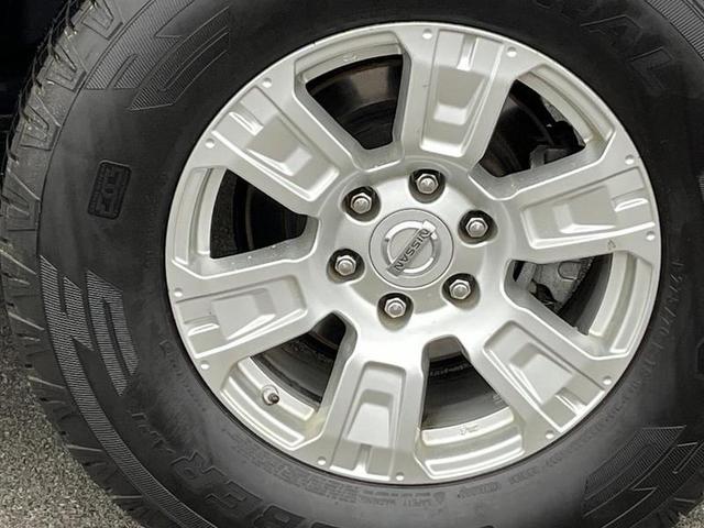 2019 Nissan Titan SV 4WD photo