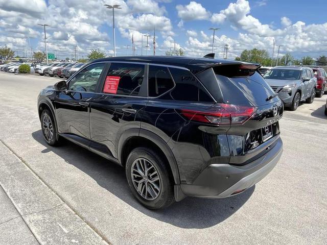 2023 Nissan Rogue S FWD photo