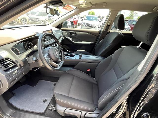2023 Nissan Rogue S FWD photo