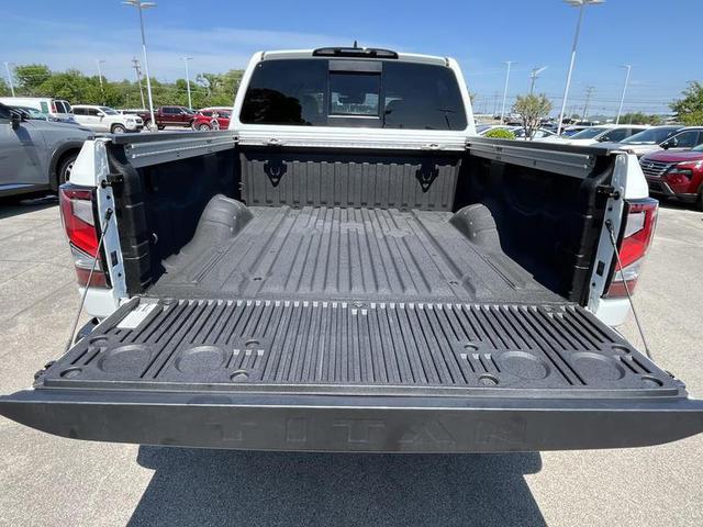 2023 Nissan Titan PRO-4X 4WD photo