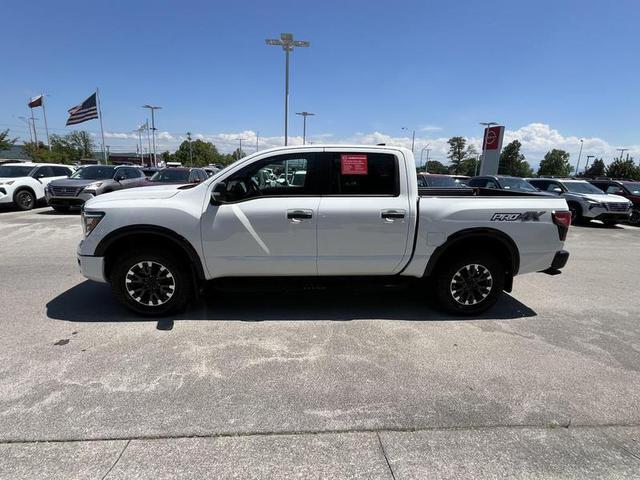 2023 Nissan Titan PRO-4X 4WD photo