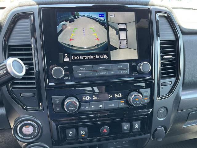 2023 Nissan Titan PRO-4X 4WD photo