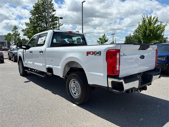 2025 Ford F-250 XL SD 4WD 6.75ft Box photo