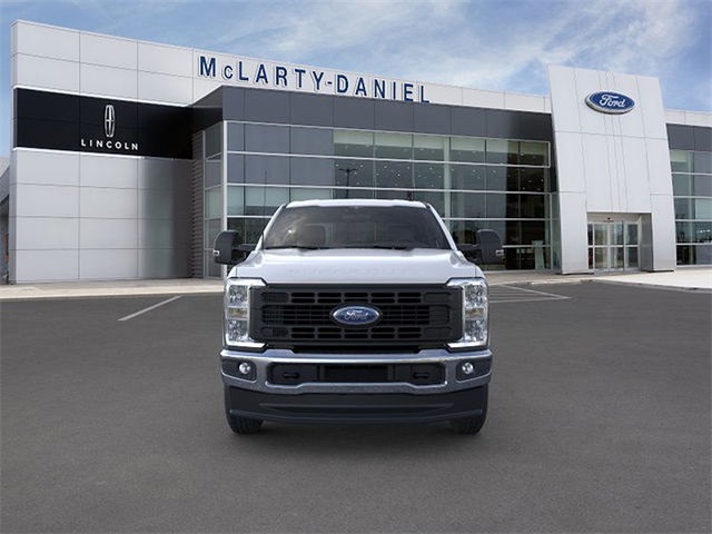2025 Ford F-250 XL SD 4WD 6.75ft Box photo