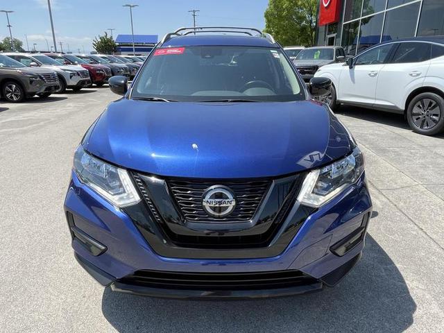 2020 Nissan Rogue SV FWD photo