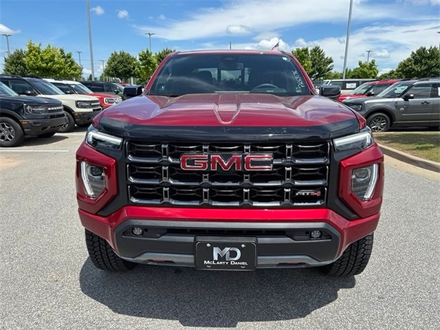 2023 GMC Canyon AT4 4WD photo