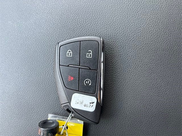 2023 GMC Canyon AT4 4WD photo