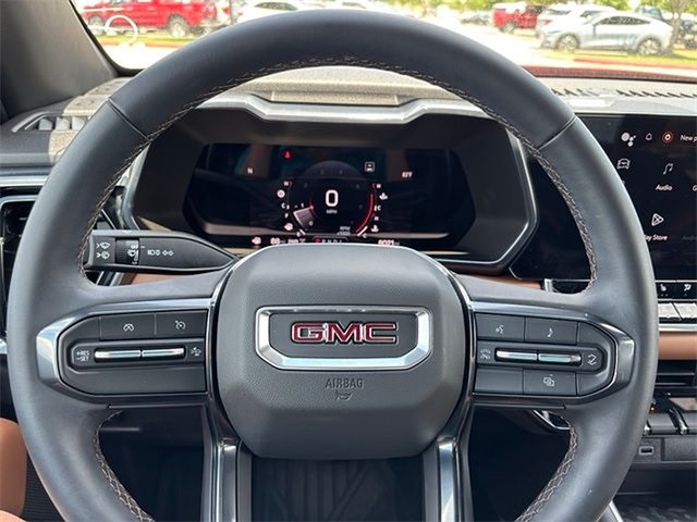 2023 GMC Canyon AT4 4WD photo