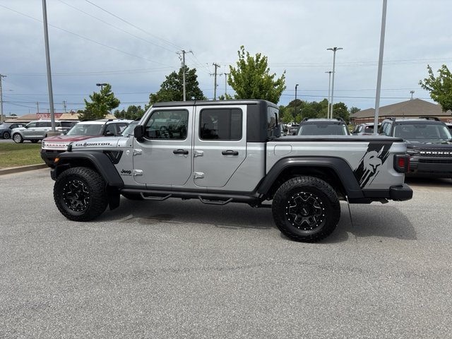 2021 Jeep Gladiator Sport 4WD photo