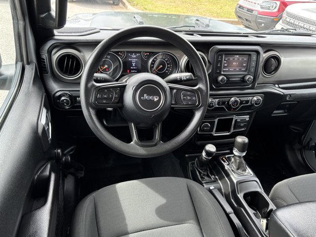 2021 Jeep Gladiator Sport 4WD photo