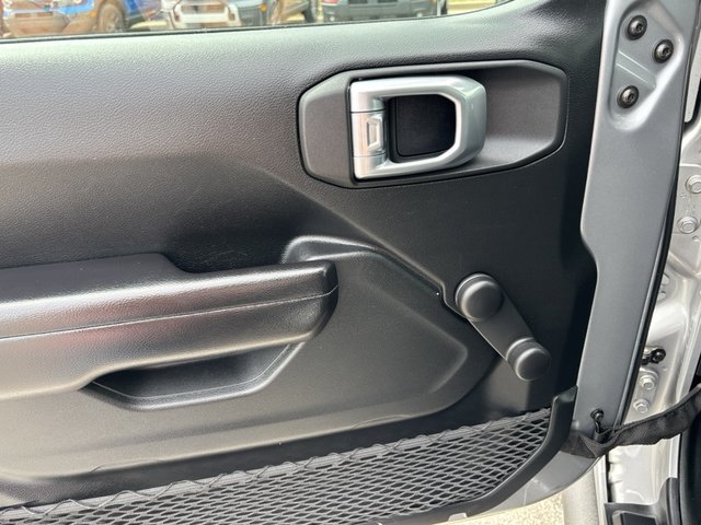 2021 Jeep Gladiator Sport 4WD photo