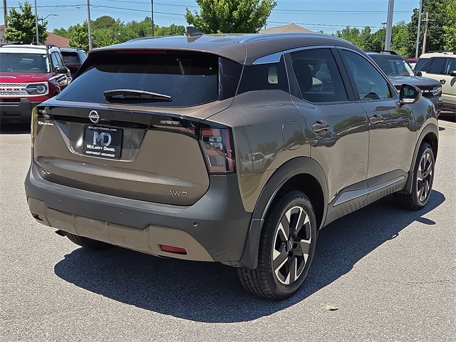 2025 Nissan Kicks SV AWD photo