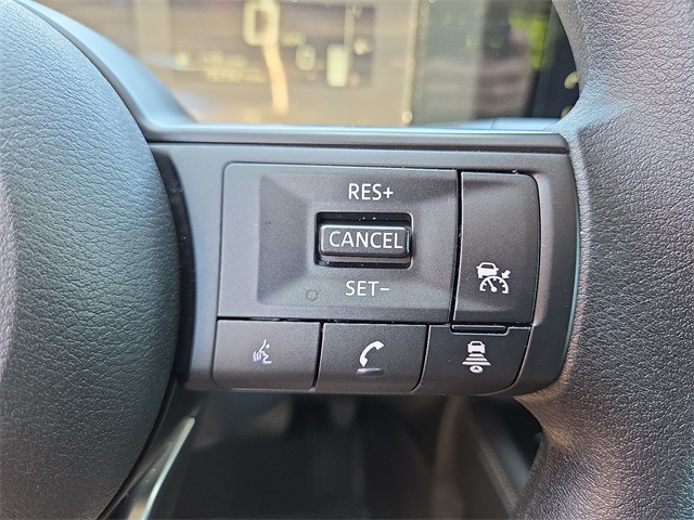 2025 Nissan Kicks SV AWD photo