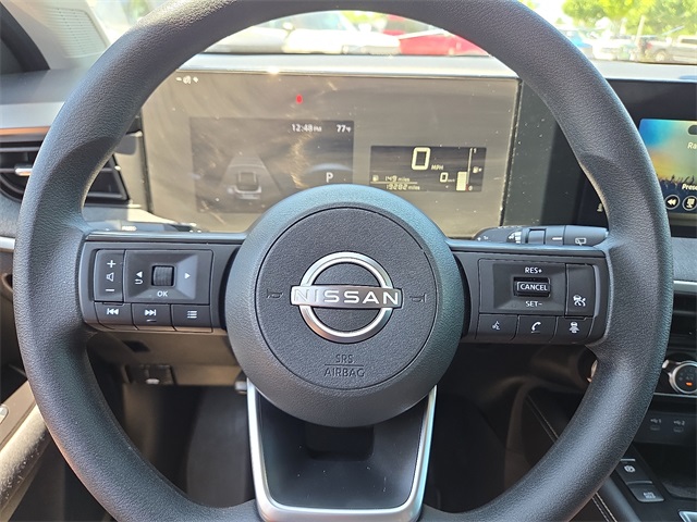 2025 Nissan Kicks SV AWD photo