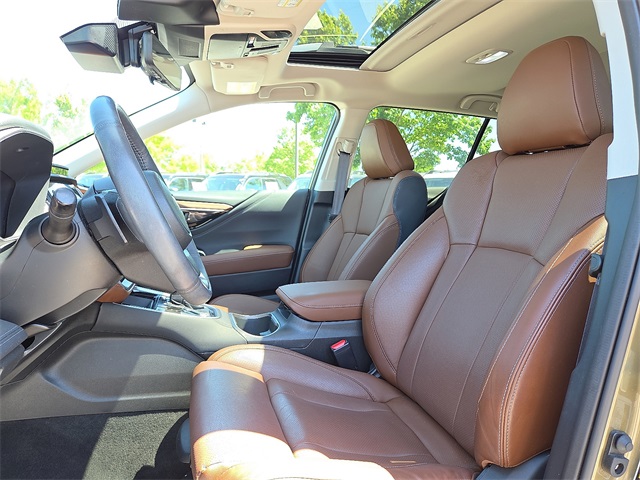 2023 Subaru Outback Touring photo