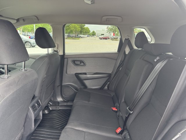 2023 Nissan Rogue S AWD photo