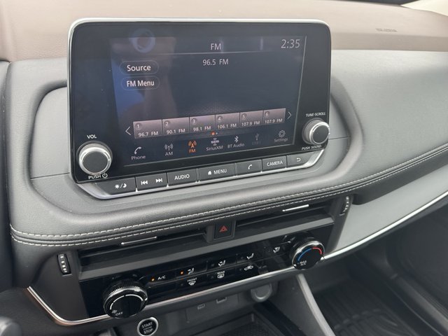 2023 Nissan Rogue S AWD photo