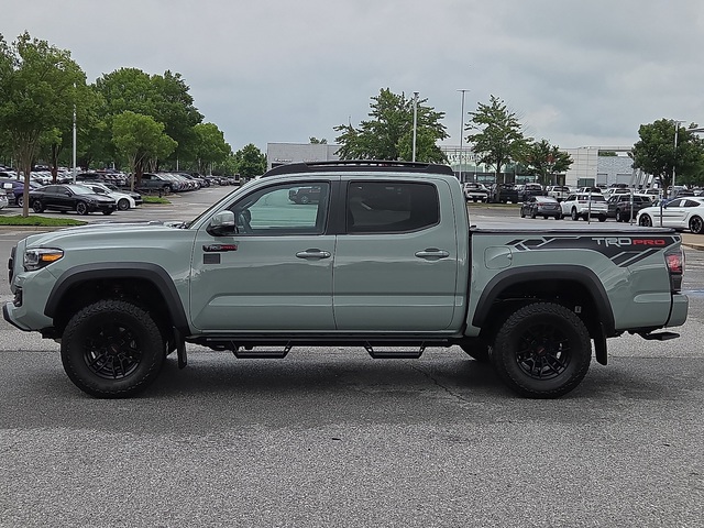 2021 Toyota Tacoma 4WD 5ft Bed photo