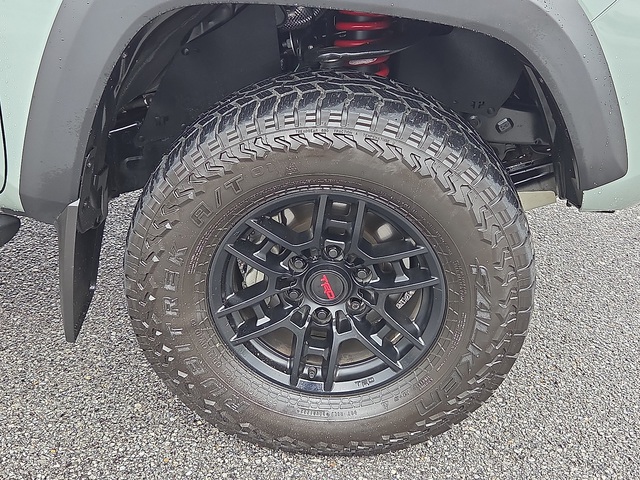 2021 Toyota Tacoma 4WD 5ft Bed photo
