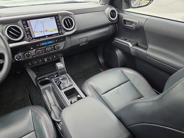 2021 Toyota Tacoma 4WD 5ft Bed photo