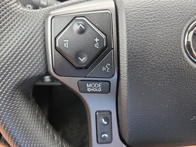 2021 Toyota Tacoma 4WD 5ft Bed photo