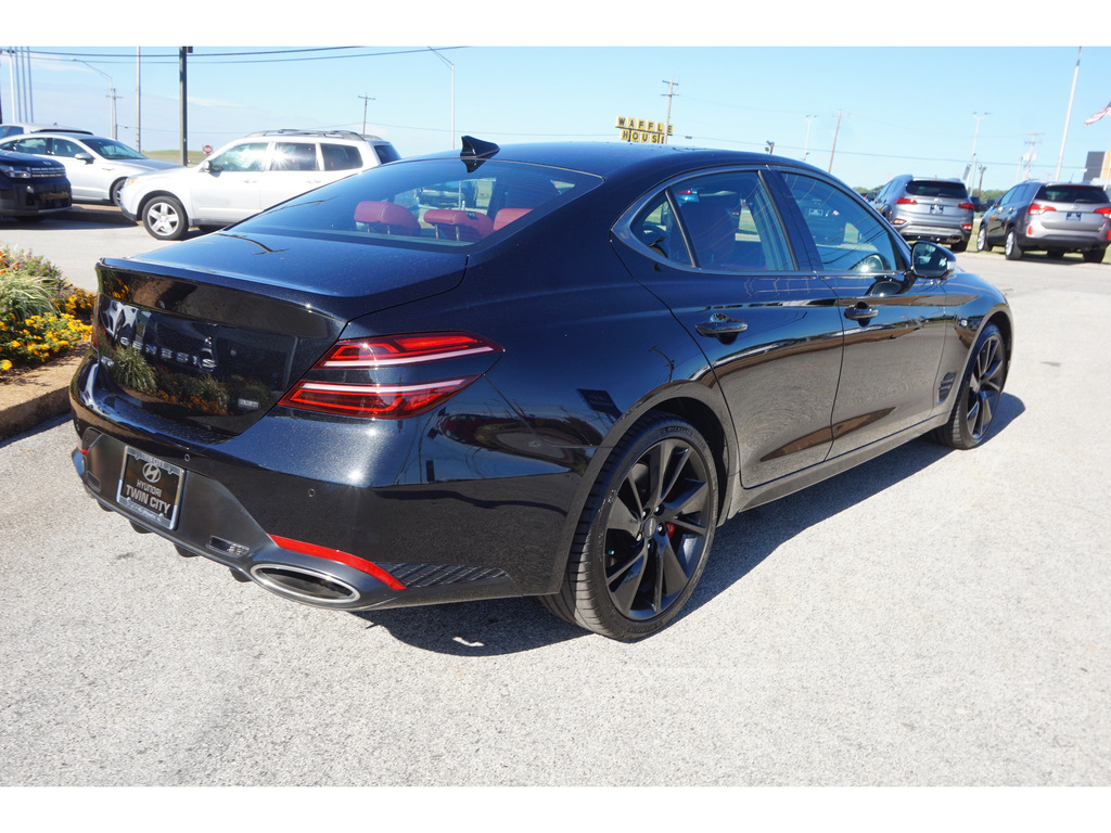 2023 Genesis G70 3.3T RWD 4