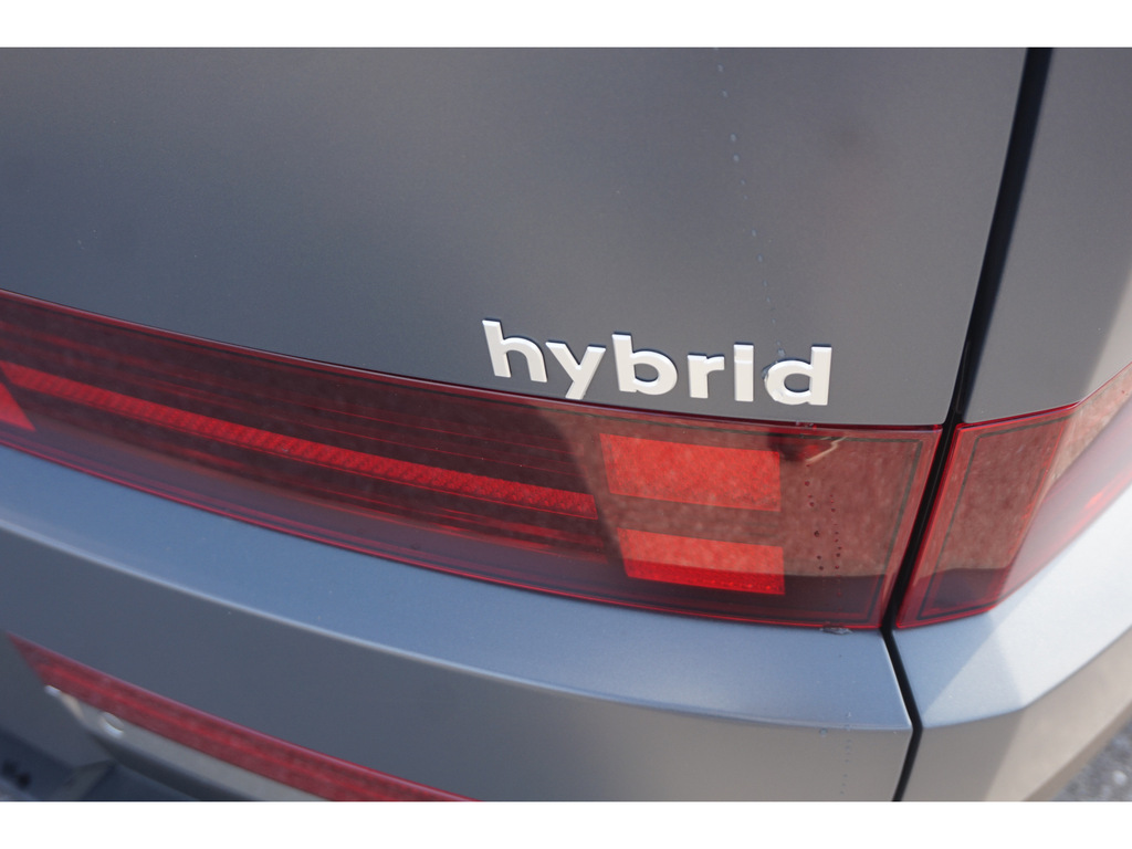 2025 Hyundai Santa Fe Limited FWD Hybrid 5