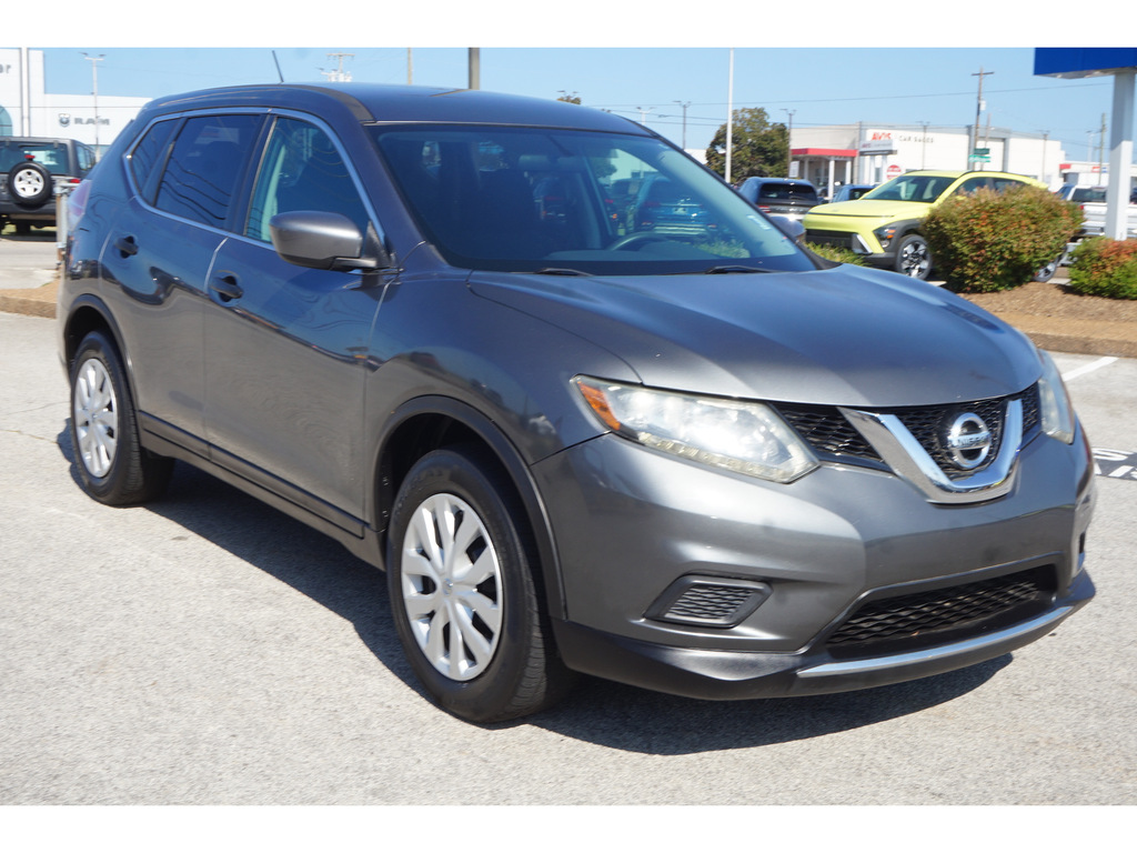 2016 Nissan Rogue S FWD 2