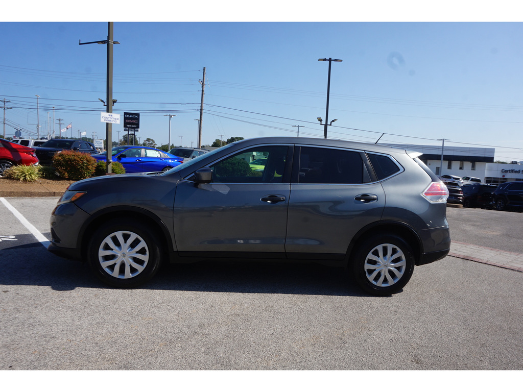 2016 Nissan Rogue S FWD 6