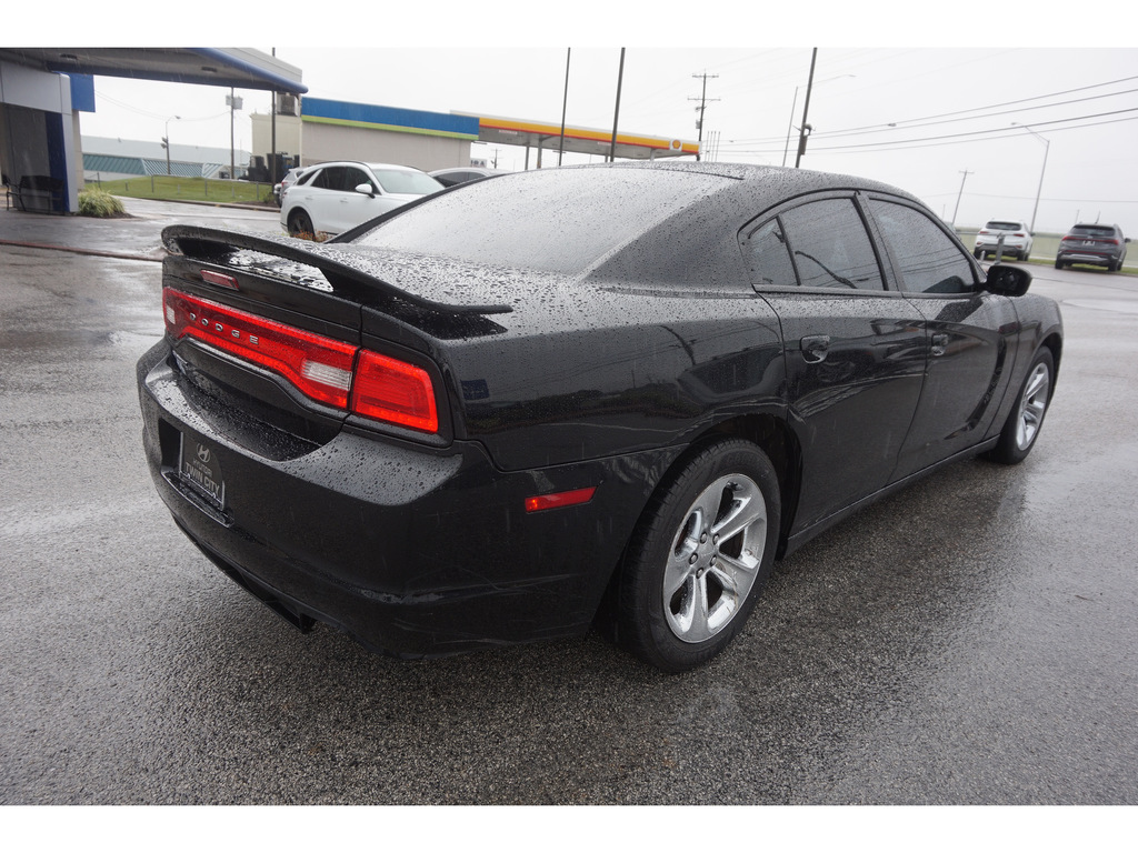 2014 Dodge Charger SE 4